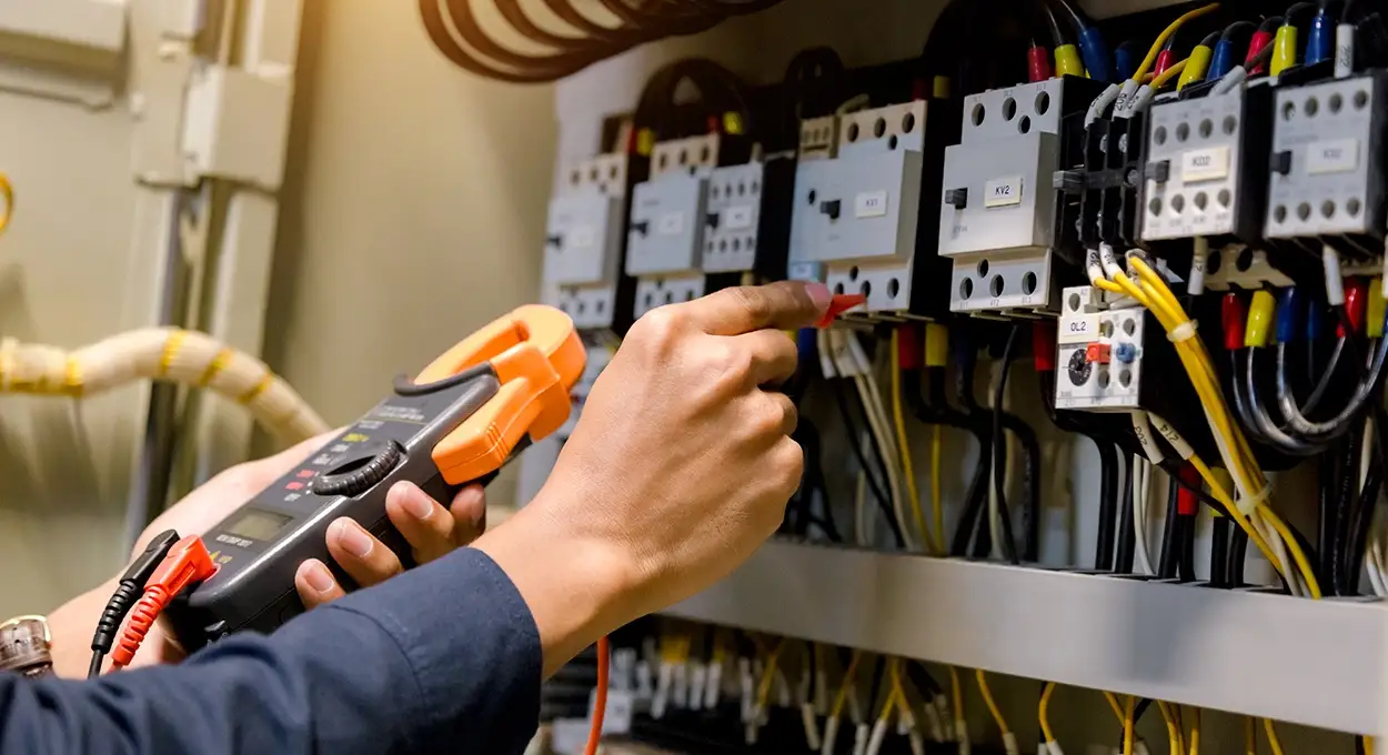 Reforma eléctrica integral en chalet de La Garena, Alcalá de Henares